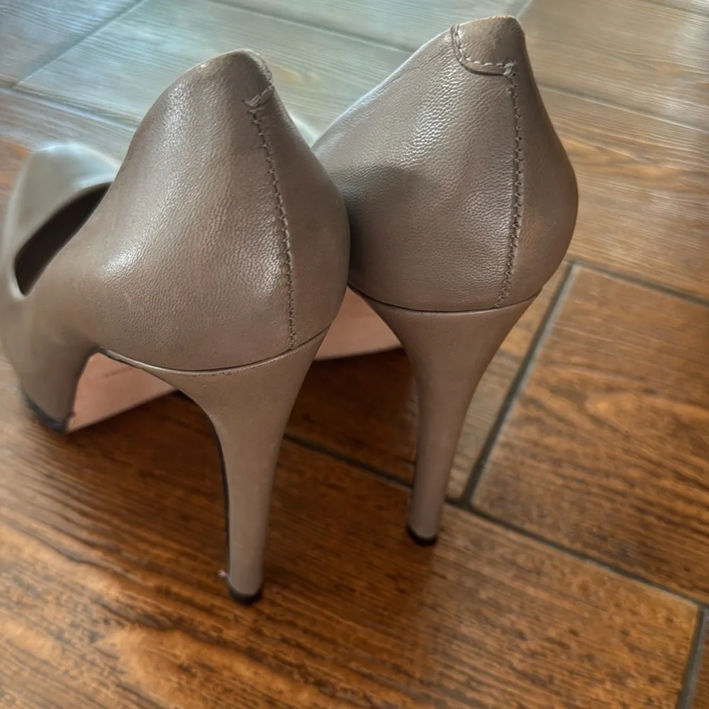 Pour LA VICTOIRE Platform Stiletto Pumps Size 6.5